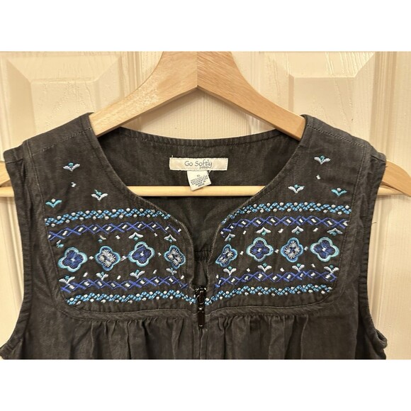 Go‎ Softly Patio Black Denim Embroidered Sleeveless Zip Dress 100% Cotton Size S - Picture 3 of 8